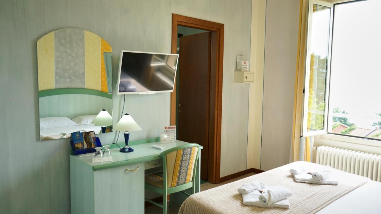 Albergo Bel Soggiorno Oggebbio Exterior photo